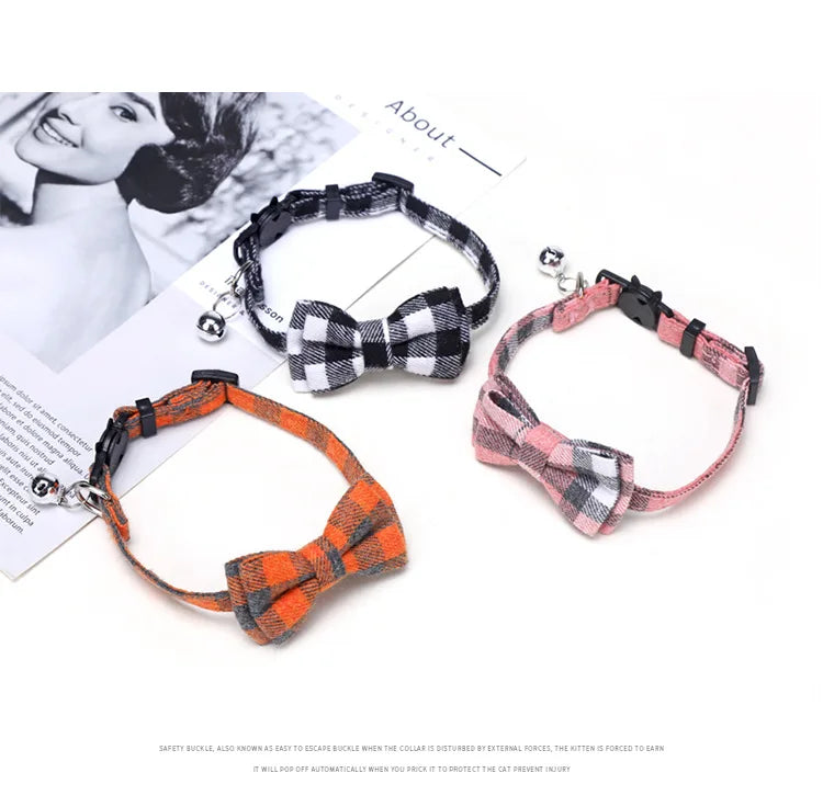 Furvana™ Plaid Holiday Bow Collar