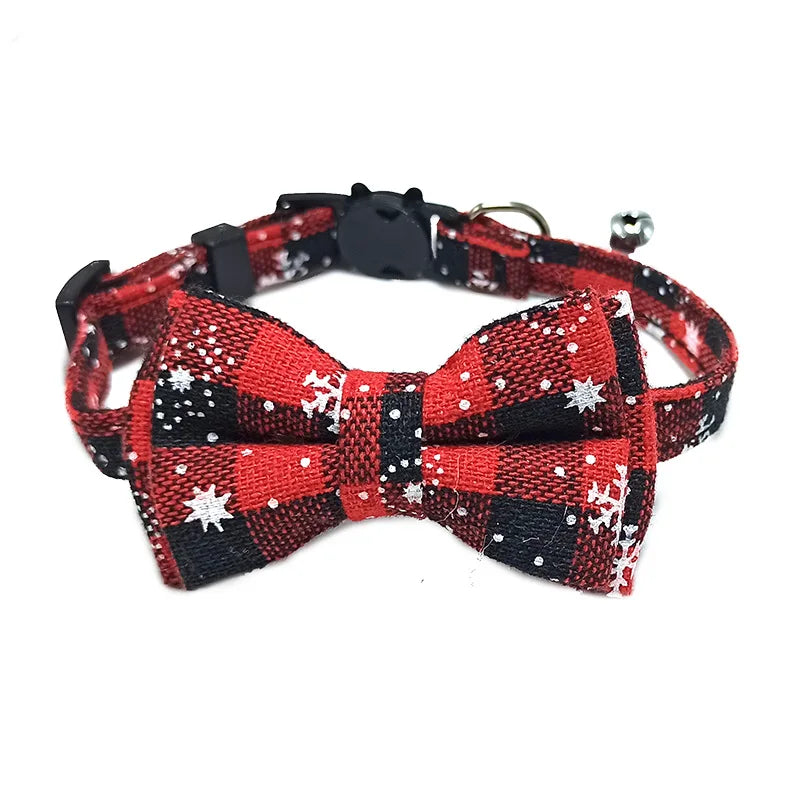 Furvana™ Plaid Holiday Bow Collar