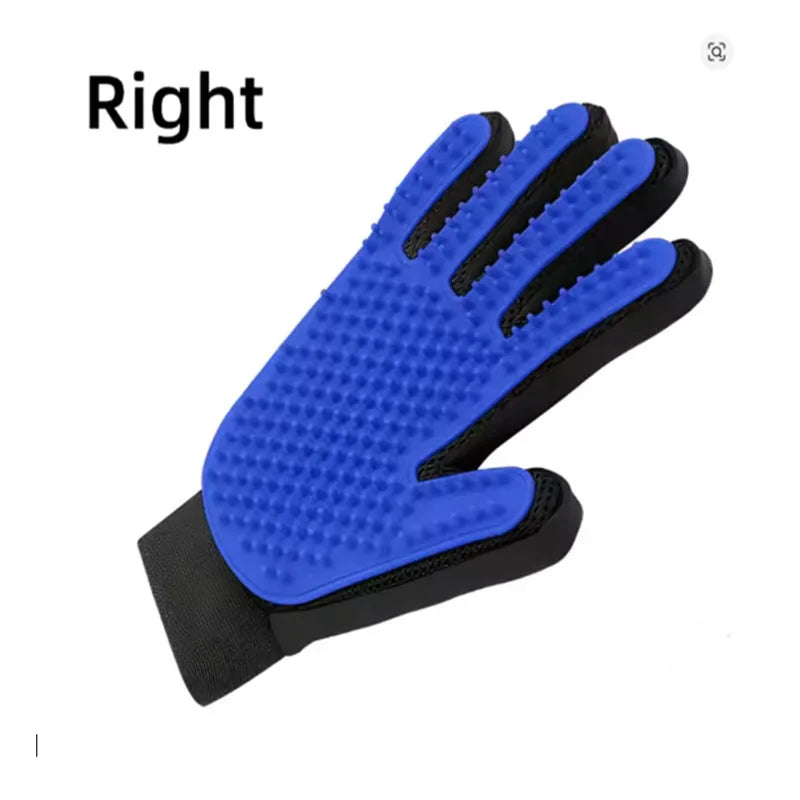 SoftTouch Groom Glove™