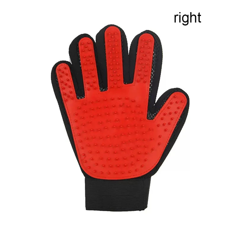 SoftTouch Groom Glove™
