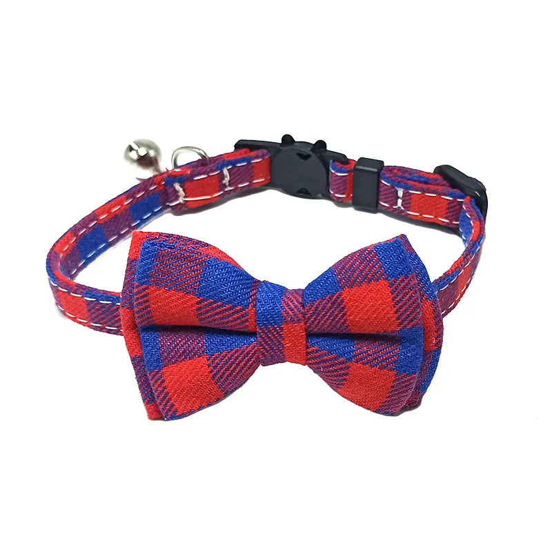 Furvana™ Plaid Holiday Bow Collar