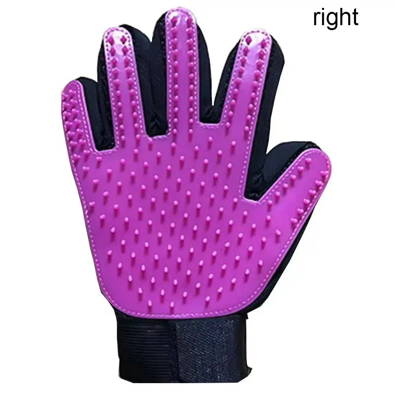 SoftTouch Groom Glove™