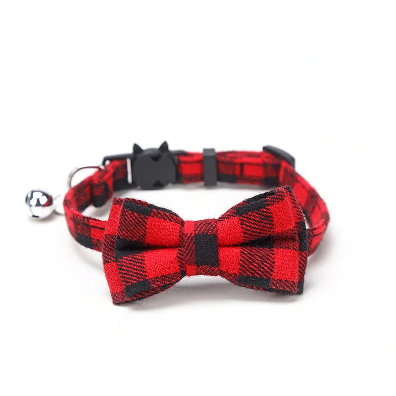 Furvana™ Plaid Holiday Bow Collar