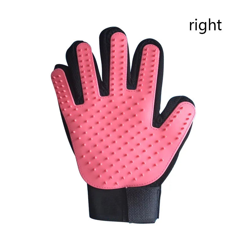 SoftTouch Groom Glove™