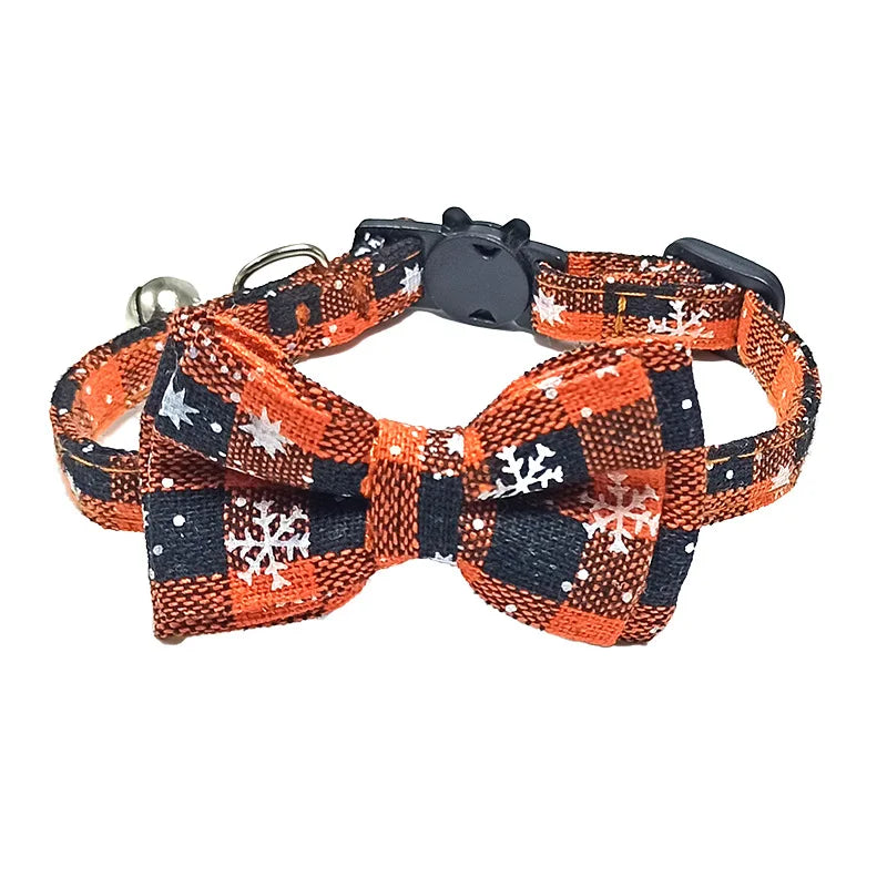 Furvana™ Plaid Holiday Bow Collar