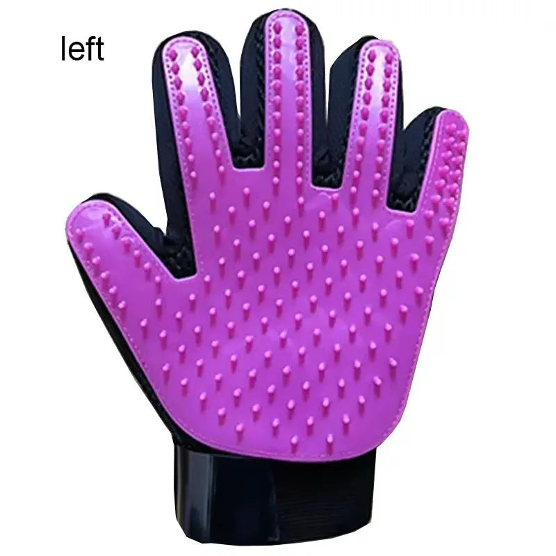 SoftTouch Groom Glove™